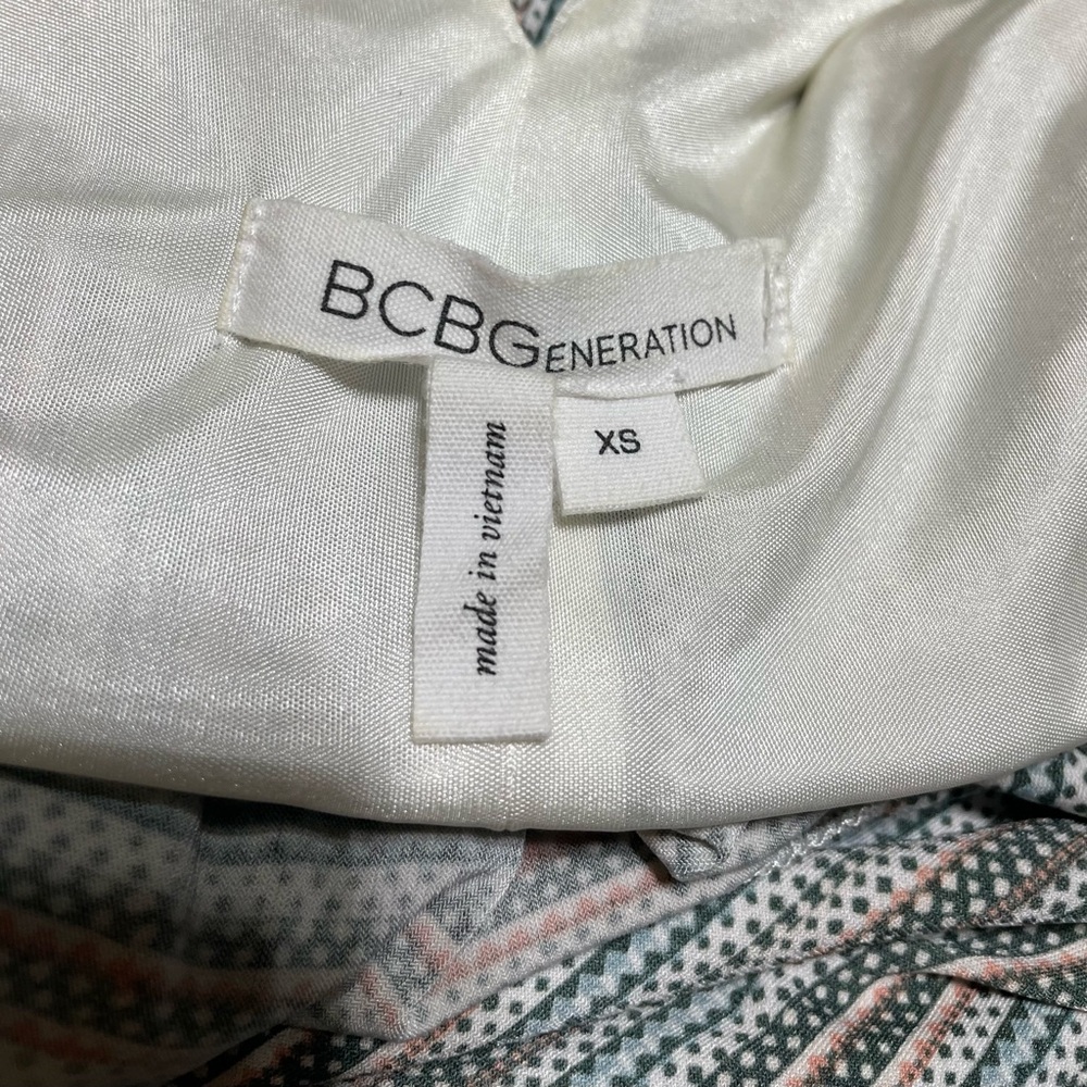 #0136 BCBGeneration Draped Crossover  Sundress with Pockets -XS - Picture 6 of 7